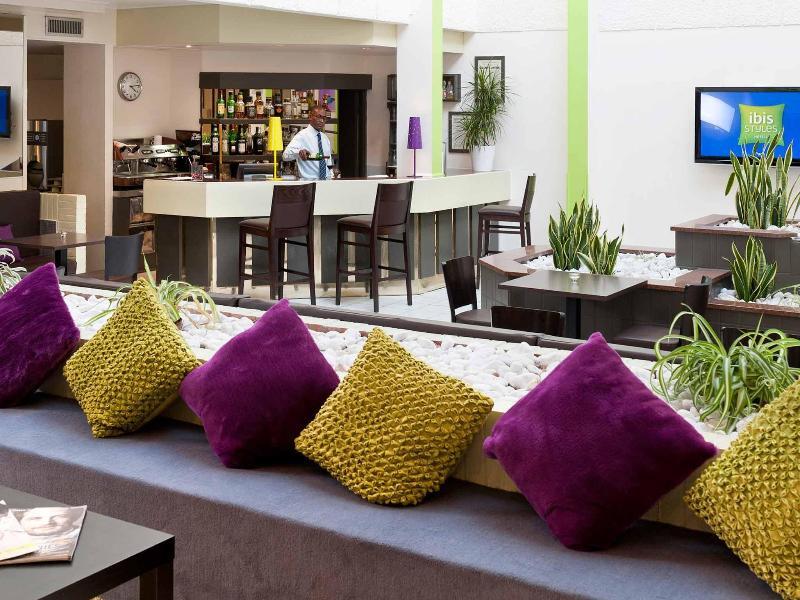 Ibis Styles Parc Des Expositions De Hotel 3*